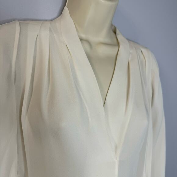 Kobi Halperin Women's Silk Cream V-Neck Short Flutter Sleeve Blouse Lighwiaght S - Picture 7 of 10